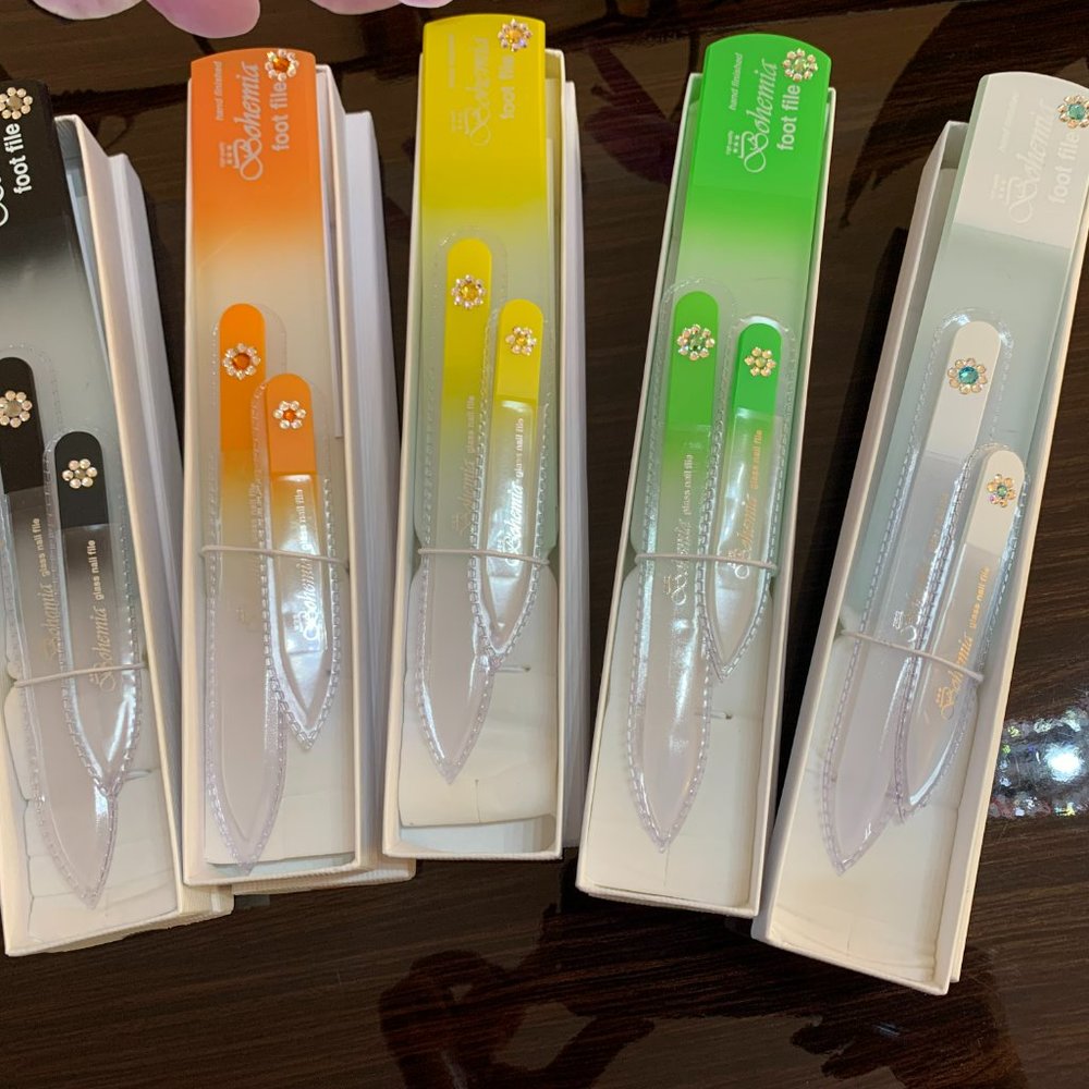 Glass Nail File with Original Swarovski